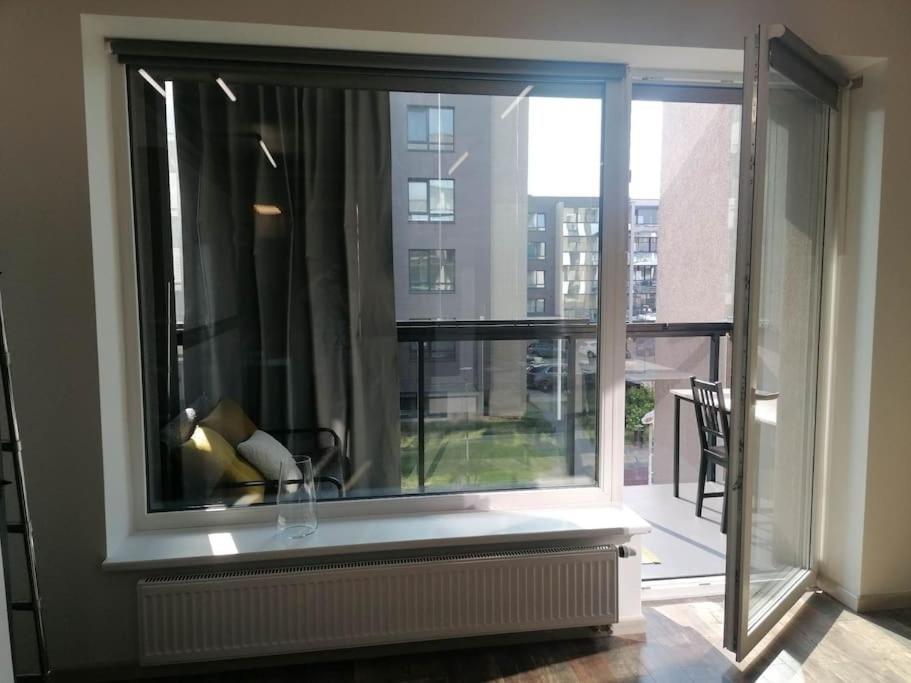 Erdvi Studija Spacious Studio Apartment Self Check In Vilnius Exterior foto
